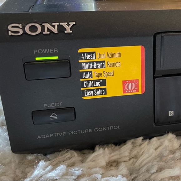 FOR PARTS / REPAIRS Sony SLV-675HF 4-Head VCR Video Cassette Player - Picture 9 of 9